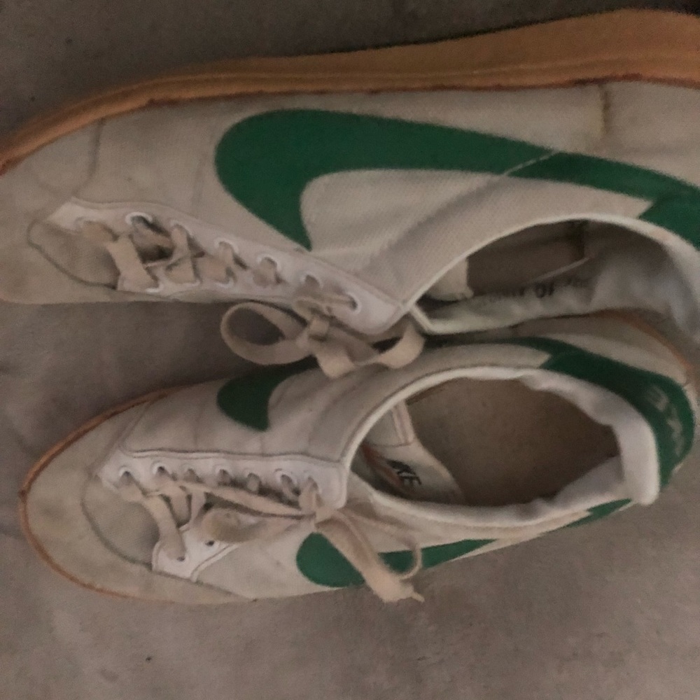 Vintage Nike Meadow I 1981
